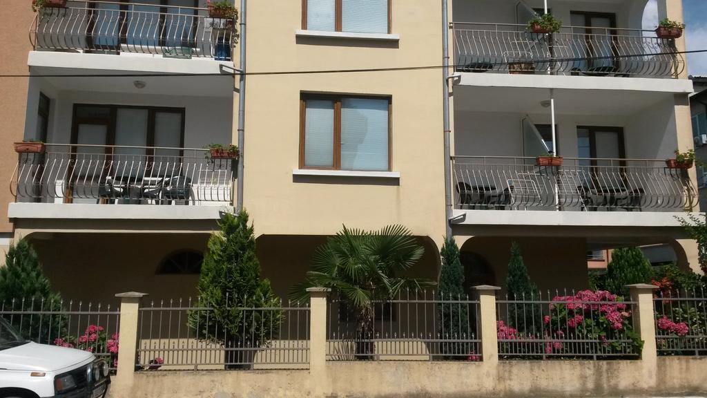 Къща За Гости Кадиеви Primorsko Exterior foto